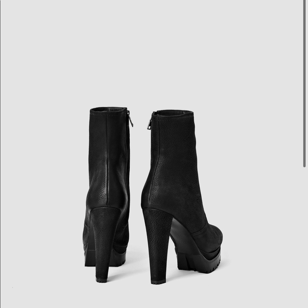 Like new worn once All saints suede and shearling lined gosset boot